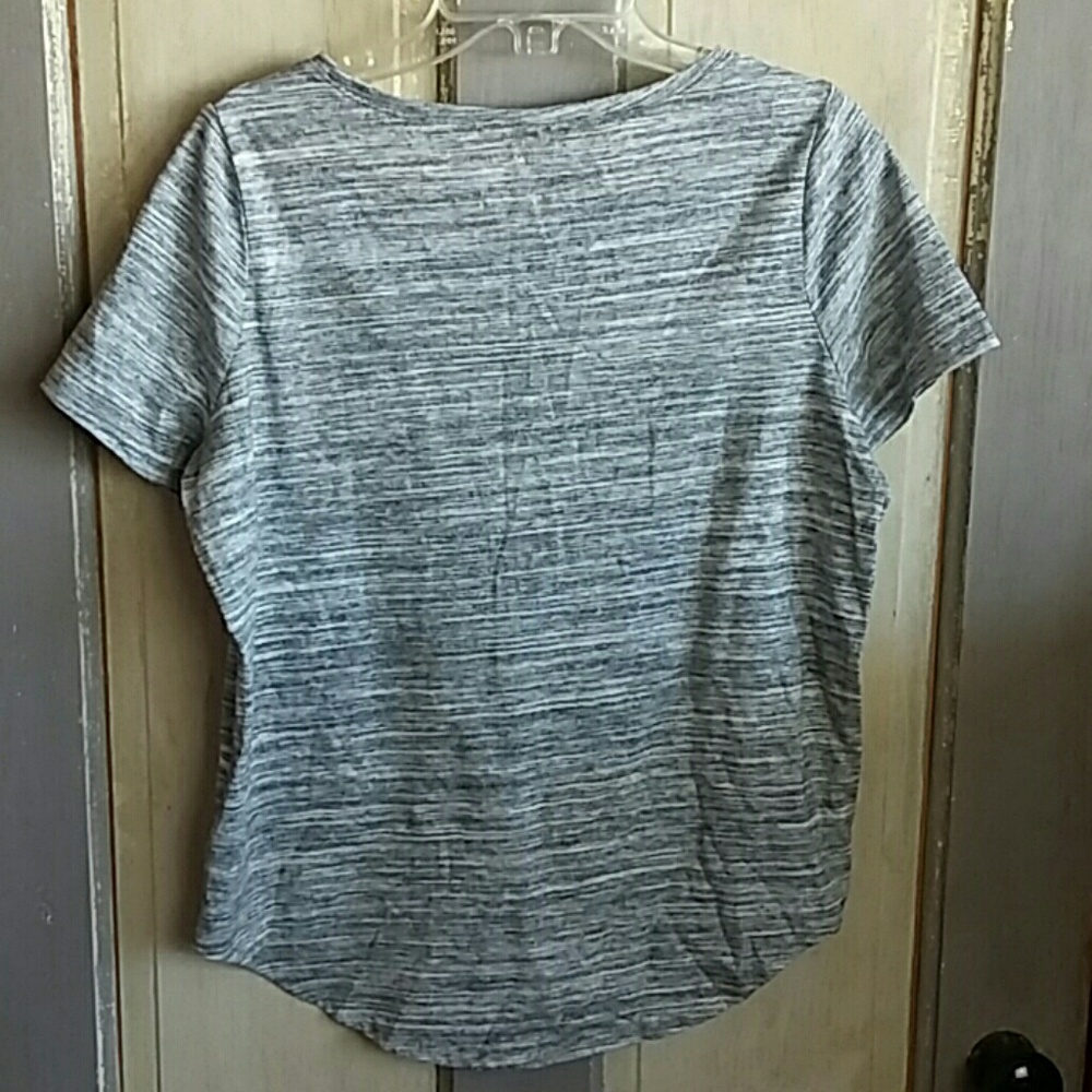 Anthropologie Lili's Closet Star T slight high low - Picture 4 of 4
